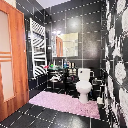 Vilă Vila Atzarro *